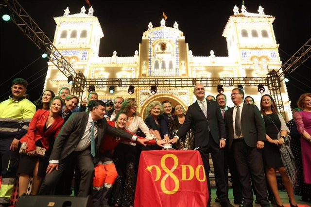 Sevilla recupera su Feria tras dos años suspendida por la pandemia