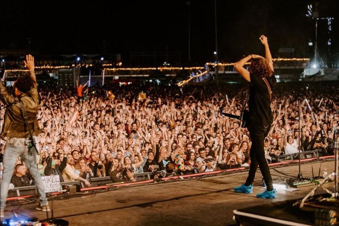 Izal en su concierto en el Warm Up