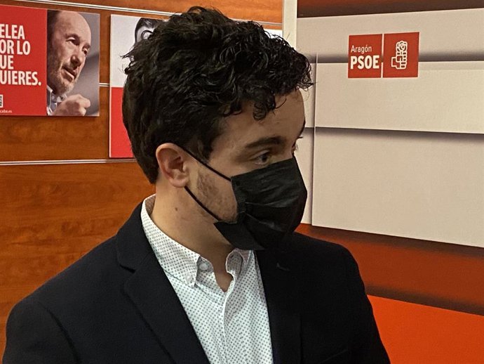 Archivo - El secretario de Organización del PSOE Aragón, Darío Villagrasa.