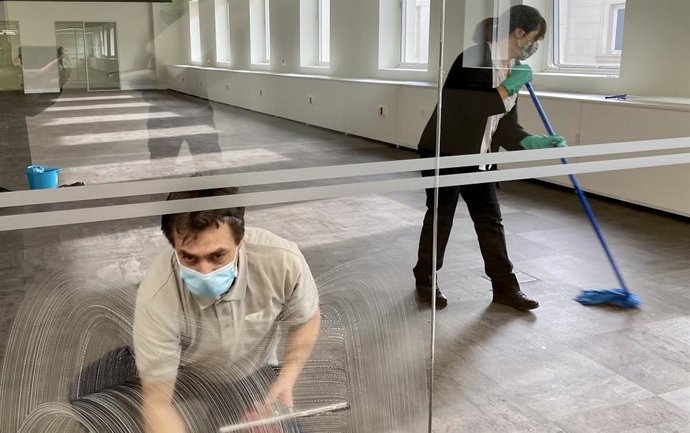 Trabajadores de la limpieza. Foto de archivo.