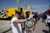 Moreno señala que el Gran Premio es Marca Andalucía y supone "recuperar los espacios perdidos" por la pandemia