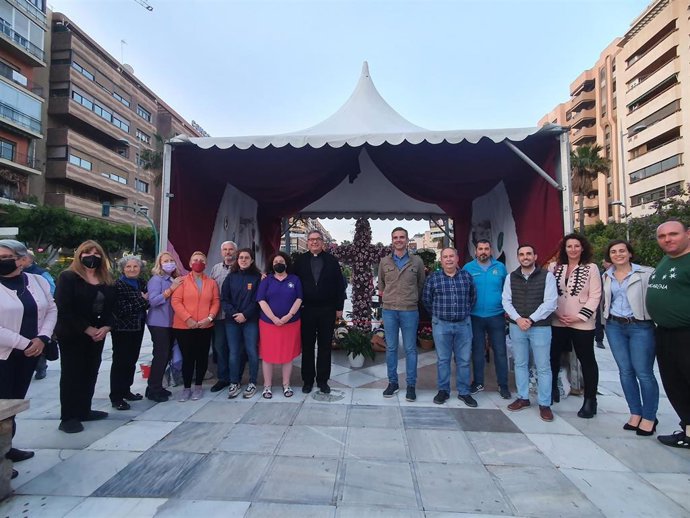 Almería recupera sus crices de Mayo