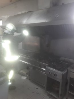 Archivo - Imagen de archivo de un incendio en un restaurante