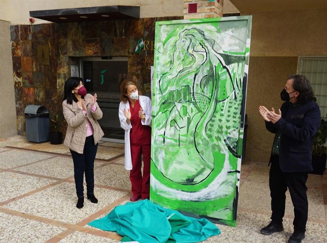 Archivo - La diputada de Igualdad y Bienestar Social, Francisca Medina, en la residencia López Bermeo.