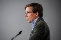 Almeida comparte la "receta" de Ayuso para el PP de Madrid: un partido "pandillero" cercano a la calle