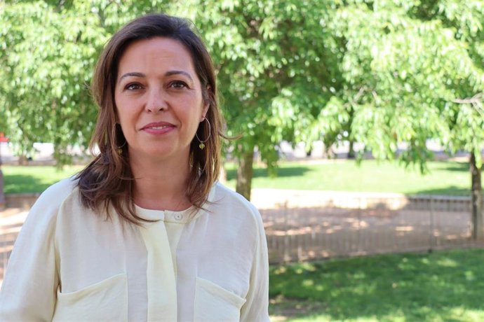 La secretaria de Grandes Municipios del PSOE-A, Isabel Ambrosio.