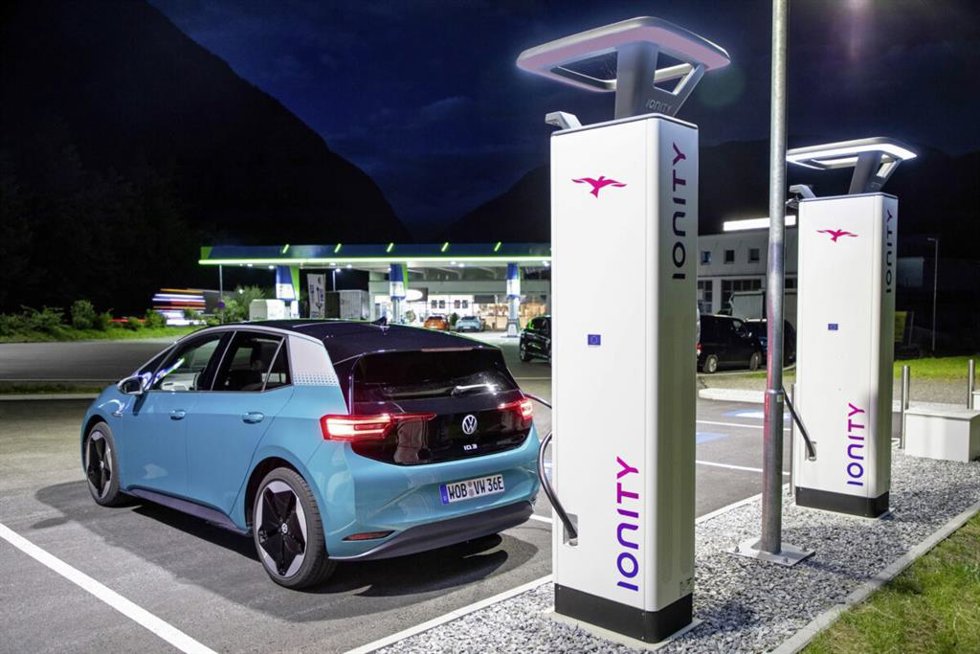 Punto de recarga de vehículos eléctricos