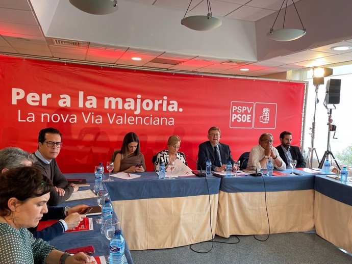 El president de la Generalitat y secretario general del PSPV-PSOE, Ximo Puig, preside este lunes la Comisión Ejecutiva Nacional (CEN) del partido
