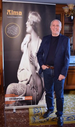 Lorenzo Delgado IV Premio Nacional Novela Ateneo 2021