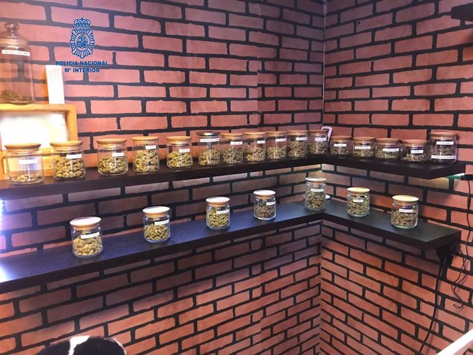 Sustancias intervenidas en el club.