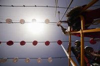 El Ayuntamiento de Sevilla "repondrá" farolillos en la Feria tras las intensas lluvias de las últimas horas