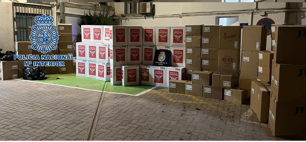 Tabaco intervenido en La Línea.