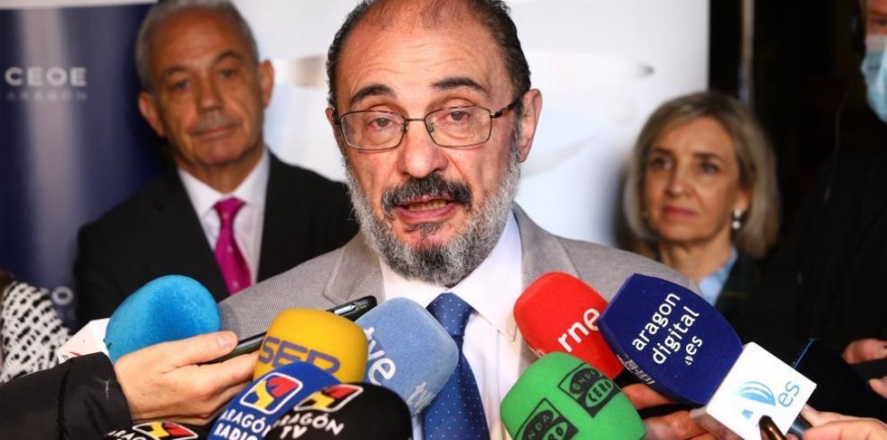 El presidente de Aragón, Javier Lambán, en la reunión del Consejo Empresarial y Comité Ejecutivo de CEOE Aragón.