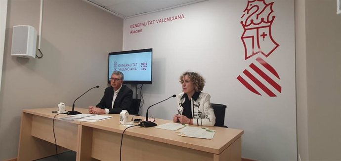 El conseller de Economía, Rafa Climent, y la directora general del Ivace, Júlia Company.