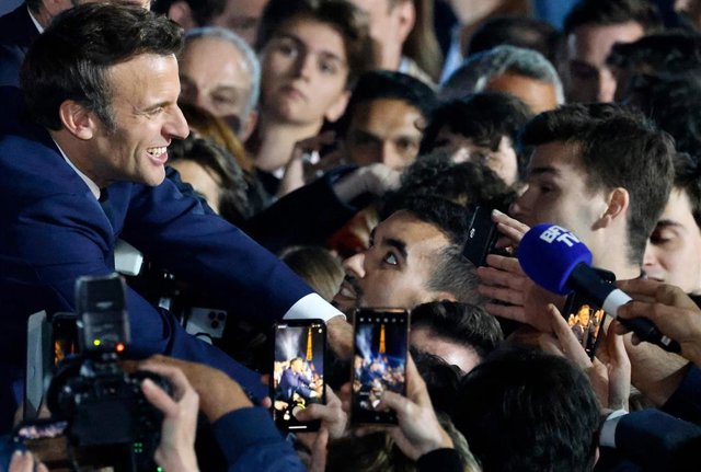 Emmanuel Macron tras su victoria electoral