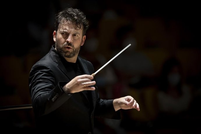 Archivo - James Gaffigan