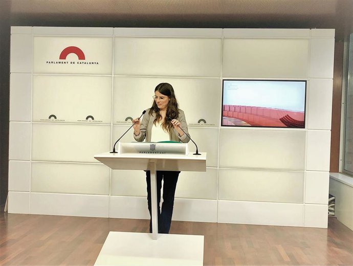 La portavoz de Junts, Mnica Sales, en la rueda de prensa de este 3 de mayo de 2022.