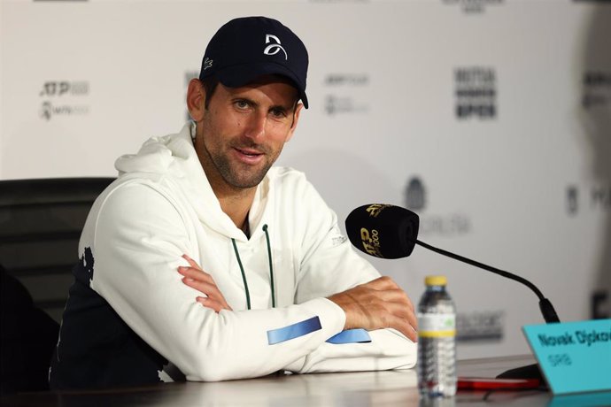 Novak Djokovic atiende a los medios tras su debut en el Mutua Madrid Open 2022