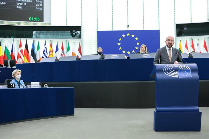 Ursula Von der Leyen, presidenta de la Comisión Europea, y Charles Michel, presidente del Consejo Europeo.