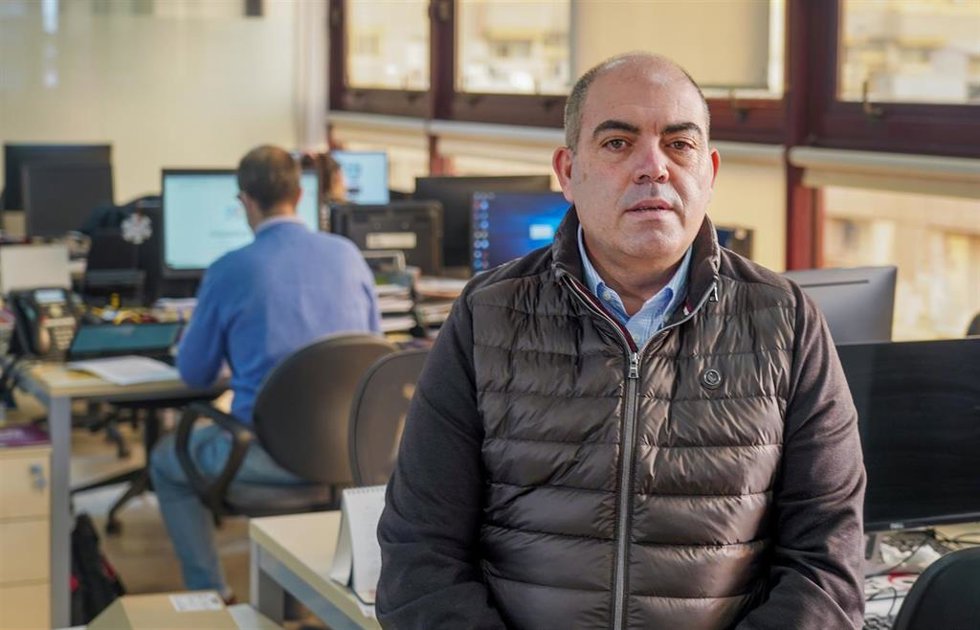 Archivo - El presidente de ATA,  Lorenzo Amor, antes de iniciar la entrevista con Europa Press