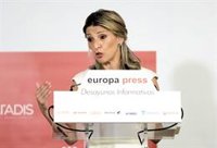 Yolanda Díaz apremia a la modernización de los partidos y reivindica un nuevo proyecto para un país diverso