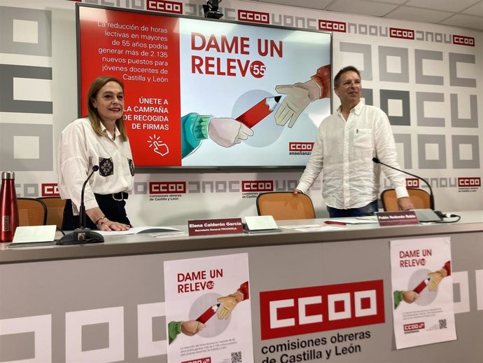 Elena Calderón y Pablo Redondo, antes de comparecer ante los medios.