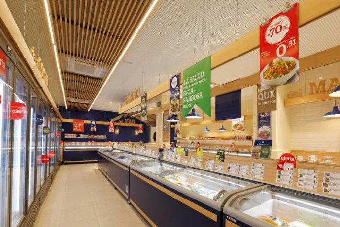 Archivo - Interior de una tienda de La Sirena