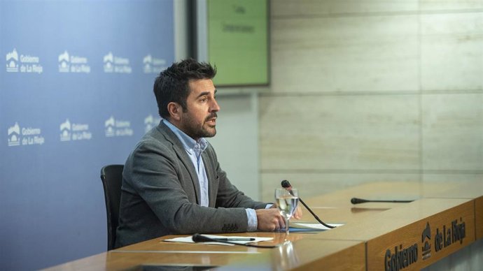 El portavoz del Gobierno riojano, Álex Dorado