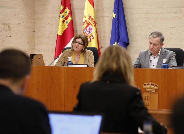 Comparecencia de la directora general del Ente Público de Radiotelevisión de Castilla-La Mancha, Carmen Amores, en las Cortes regionales.