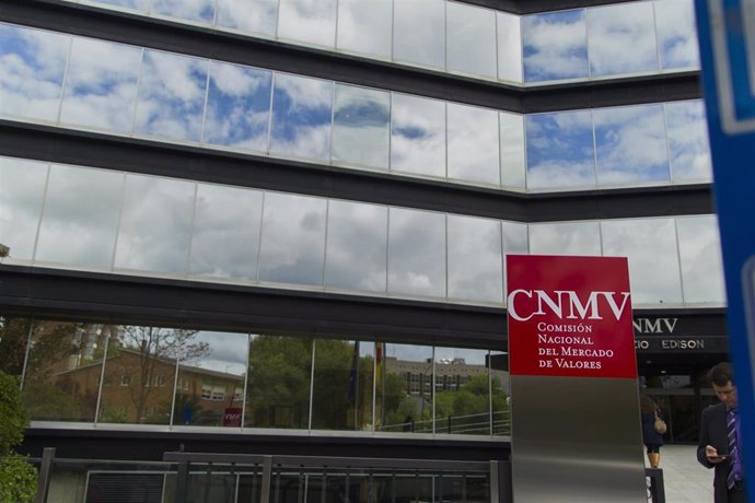 Archivo - CNMV, fachada de la Comisión Nacional del Mercado de Valores