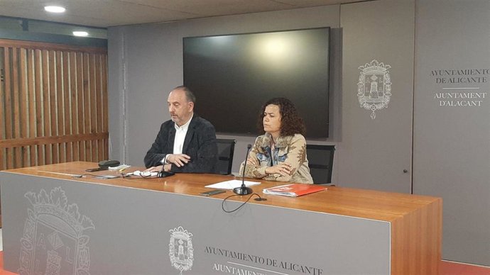 Millana y Cano en rueda de prensa