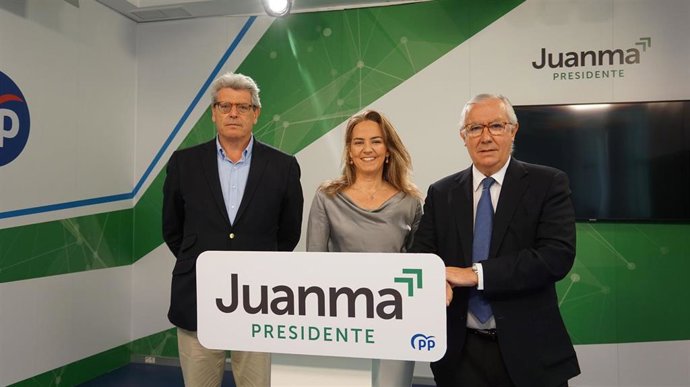 Los populares en rueda de prensa