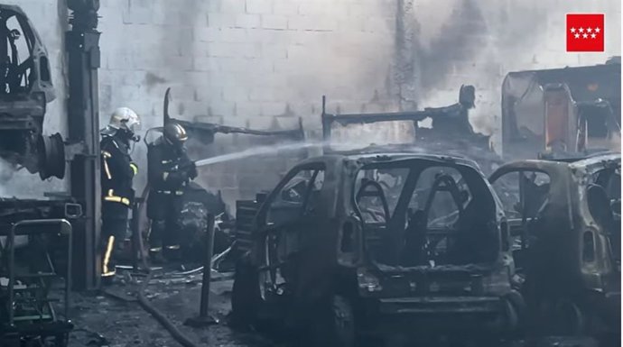 El incendio de Algete comenzó en la batería de un coche eléctrico, que se habría recalentado