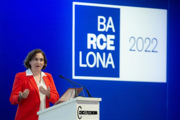 La alcaldesa de Barcelona, Ada Colau, en la sesión inaugural de la XXXVII Reunió Cercle d'Economia.