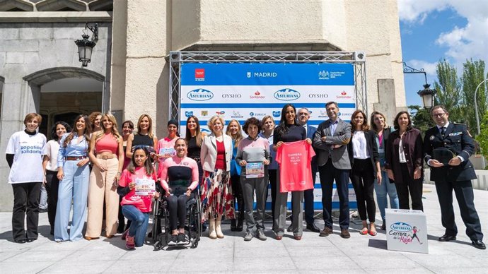 Begoña Villacís preside la presentación de la Carrera de la Mujer de Madrid.