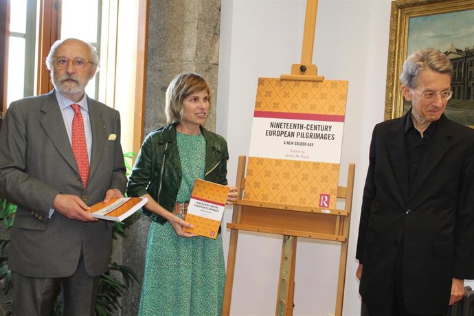La directora de Turismo de Galicia, Nava Castro, en la presentación de 'Nineteenth-Century European Pilgrimages: A New Golden Age', del Instituto de Estudios Gallegos Padre Sarmiento