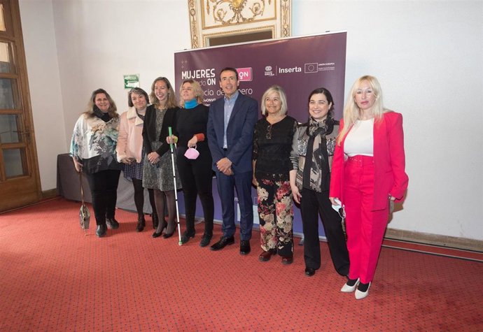 Fundación ONCE atendió a 4.060 mujeres con discapacidad víctimas de la violencia machista en los últimos cinco años