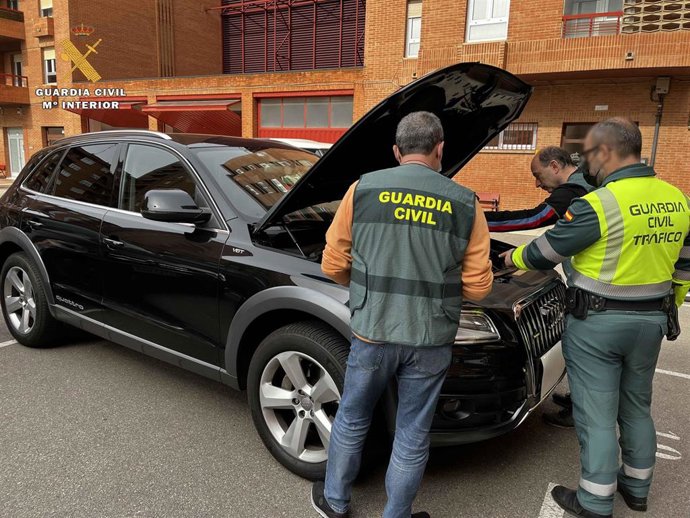 Archivo - Detenido el responsable de un grupo criminal que vendía en España vehículos de alta gama alquilados en Alemania