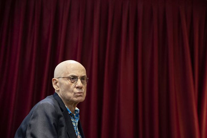El escritor estadounidense James Ellroy durante la presentación de su última novela 'Pánico', en FNAC, a 5 de mayo de 2022, en Valncia.