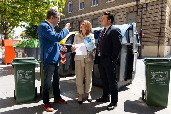 El Ayuntamiento de Zaragoza refuerza la recogida "puerta a puerta" de cartón y vidrio a comercios y hostelería