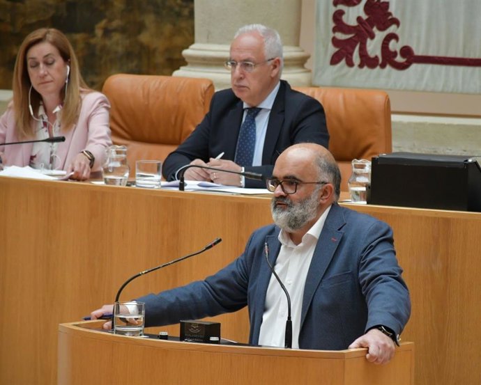 El diputado socialista Santiago Urizarna