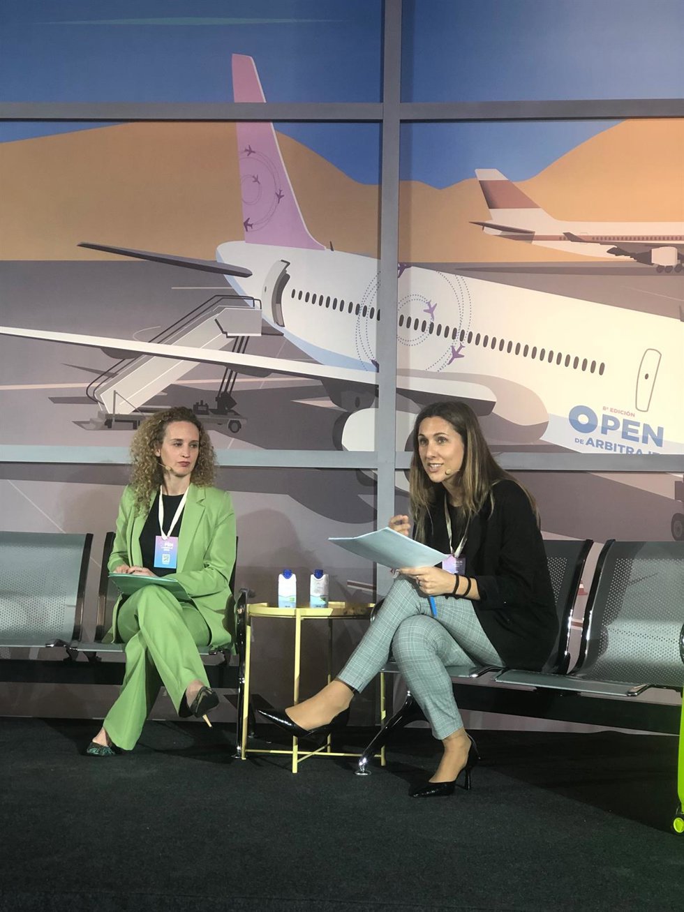 Maite Parejo (Maio Legal) y Tamara Martínez Soto (UNIR) en el Open de Arbitraje