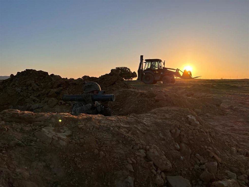 Uno de los ejercicios de tiro en el Cenad de San Gregorio.