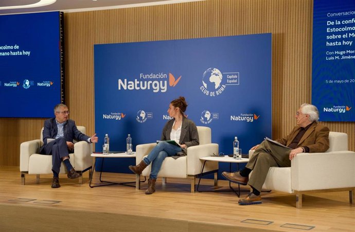 El secretario de Estado de Medio Ambiente, Hugo Morán, y el presidente de Asociación para la Sostenibilidad y el Progreso de las Sociedades (ASYPS), Luis M. Jiménez.