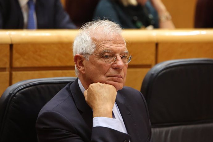Archivo - El ministro de Exteriores Josep Borrell en la Sesión de control al Gobierno en el Senado 