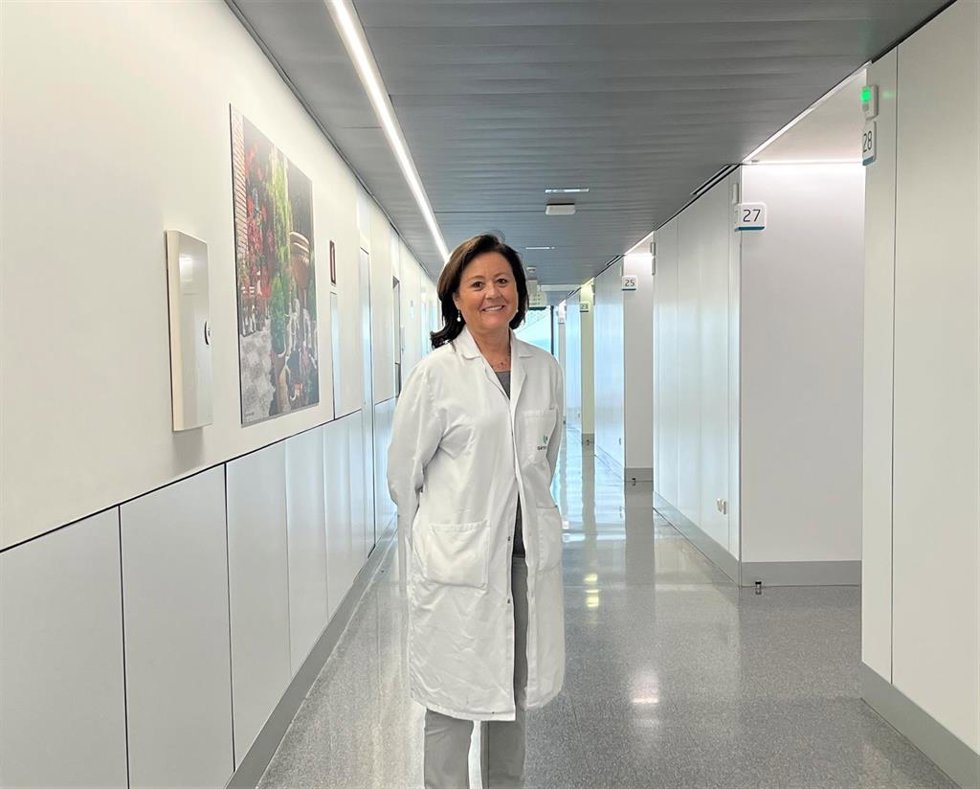 La doctora María Jesús Rubio, jefa de servicio de Oncología Médica del Hospital Quirónsalud Córdoba.
