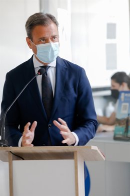 Archivo - El consejero de Presidencia, Turismo, Cultura y Deportes de Murcia, Marcos Ortuño