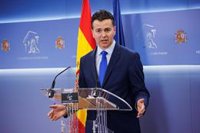 El PSOE sostiene que la directora del CNI y Robles tienen el apoyo absoluto del Gobierno y exige "mesura" al pedir ceses