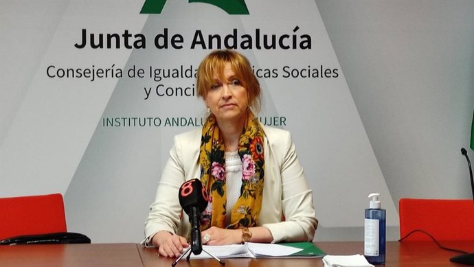 La delegada territorial de Igualdad, Políticas Sociales y Conciliación en Cádiz, Ana Fidalgo