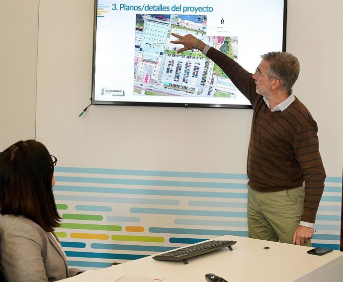 Presentación del proyecto de escaleras mecánicass entre Gamazo y Reina Victoria